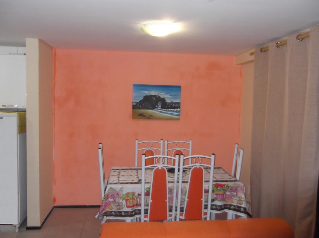 Apartamento Praia Meireles Форталеза Номер фото