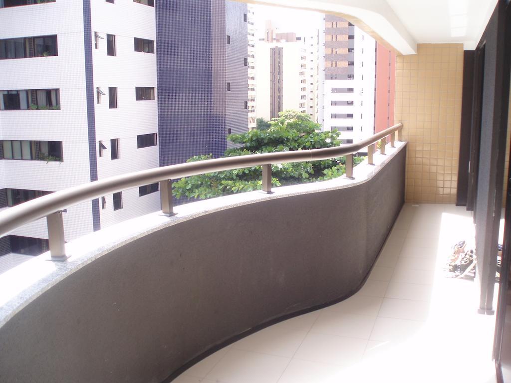 Apartamento Praia Meireles Форталеза Екстер'єр фото