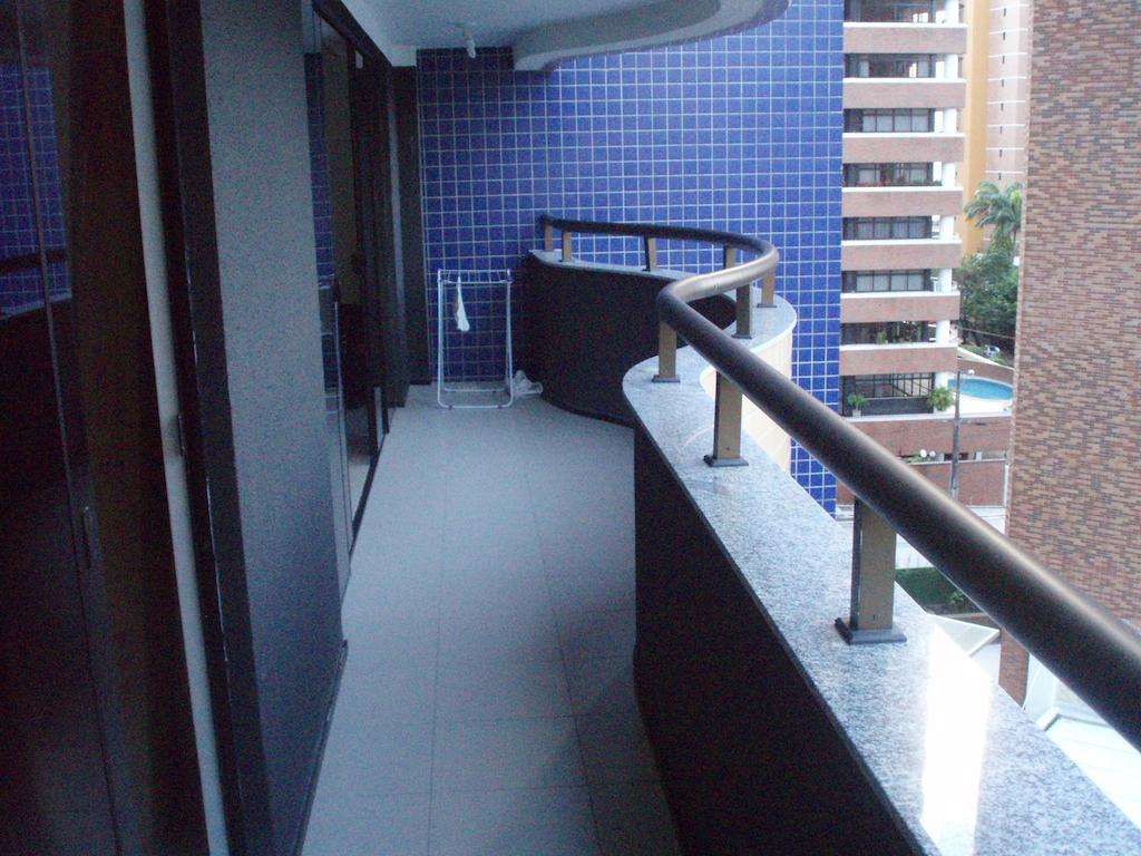Apartamento Praia Meireles Форталеза Екстер'єр фото